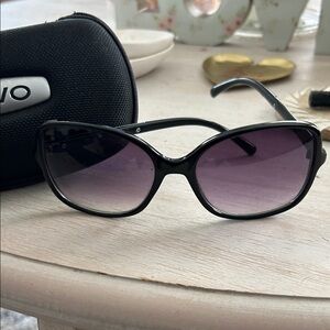 Stylish Black Sunglasses
